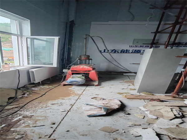 运河地基基础下沉墙体裂缝加固注浆顶升施工